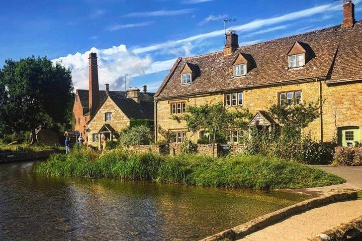 Private Cotswold Village Tour - 4th & 5th guest travel FREE - Photo 1 of 6